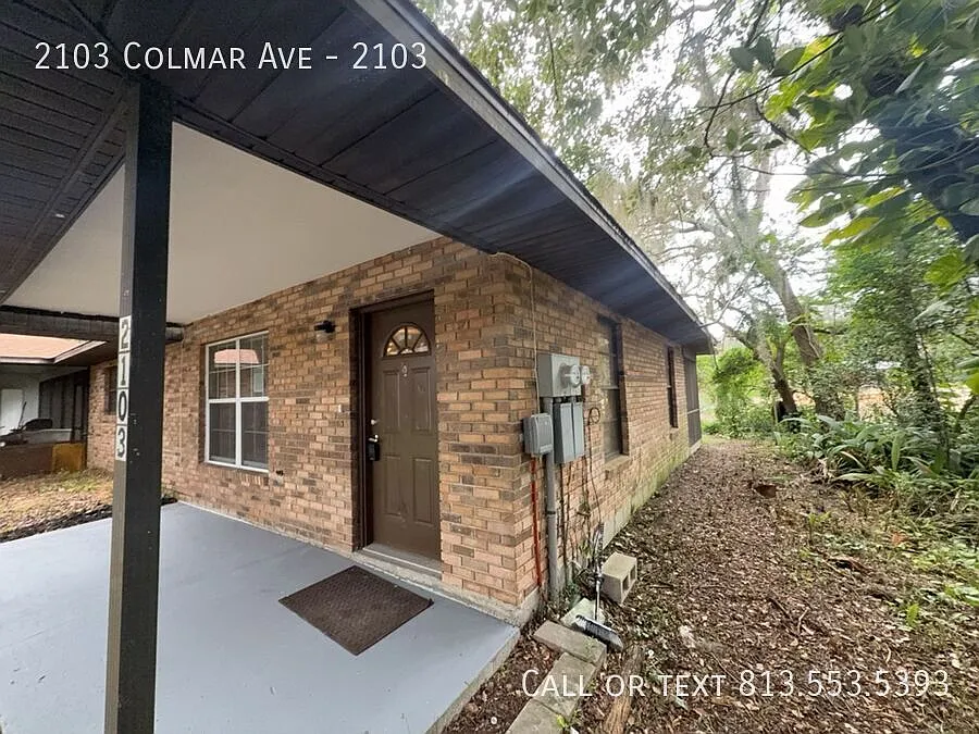 Modern 2-Bed, 1-Bath Home in Sebring Flexible Month-to-Month Lease — Photo 3