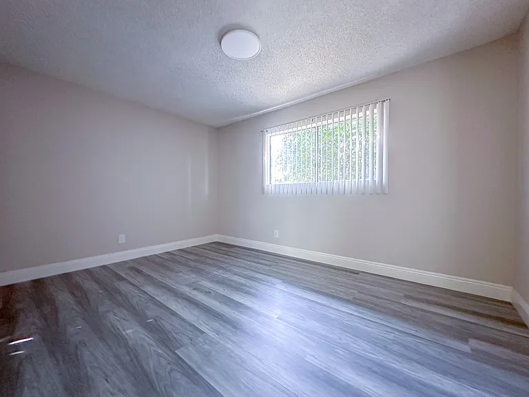 831 S Greenwood Ave #11 — Photo 13