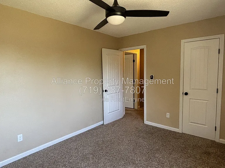 3823 Windsong Ct — Photo 18