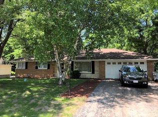 6171 N 118th St, Milwaukee, WI 53225