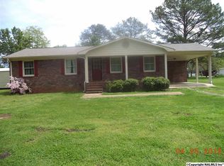 203 Guy Wilson Rd, Hazel Green, AL 35750