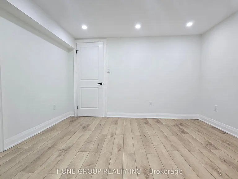 13 Eberly Woods Dr — Photo 16