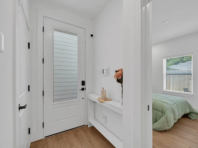 3417 Yellowstone Blvd #4 — Photo 9