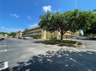 5830 NW 64th Ave APT 106, Fort Lauderdale, FL 33319