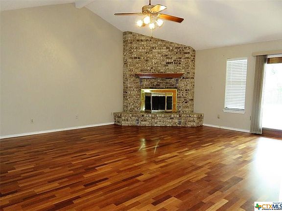 5th image of 1925 Lance Cir