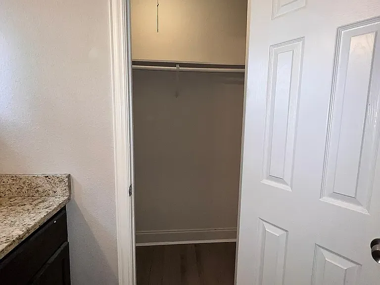 4048 Winfield Ave — Photo 22