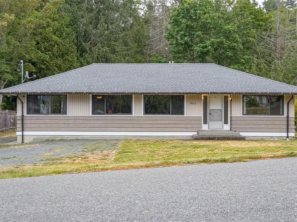 862 Barclay Cres S, Nanaimo, BC V9P 1Z3