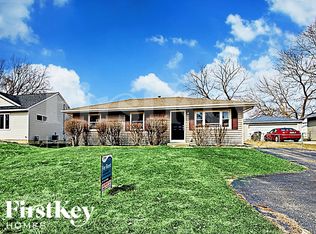 8920 Woody Trl, Wonder Lake, IL 60097