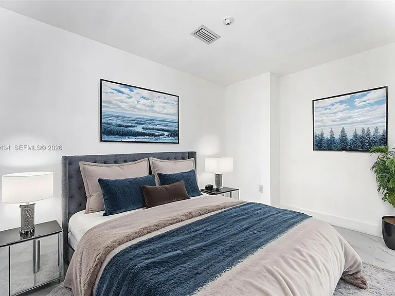 700 NE 24th St #3806 — Photo 28