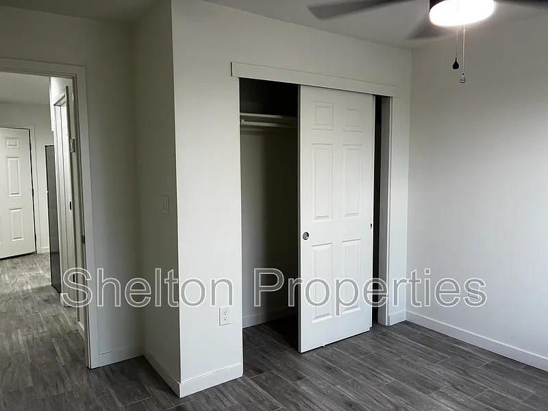 2 bed, 1.0 bath, $1,495 — Photo 3