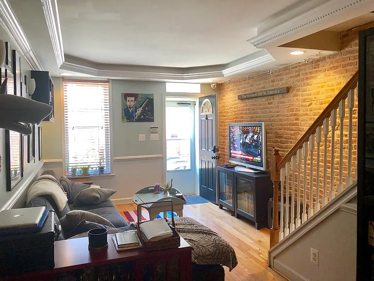 1605 Patapsco St — Photo 3