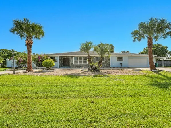 154 NE Naranja Ave, Port Saint Lucie, FL 34983