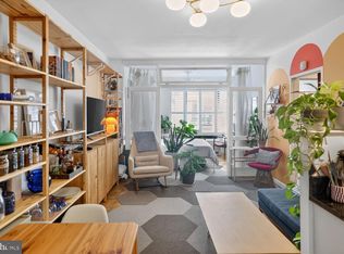 1 Scott Cir #106, Washington, DC 20036