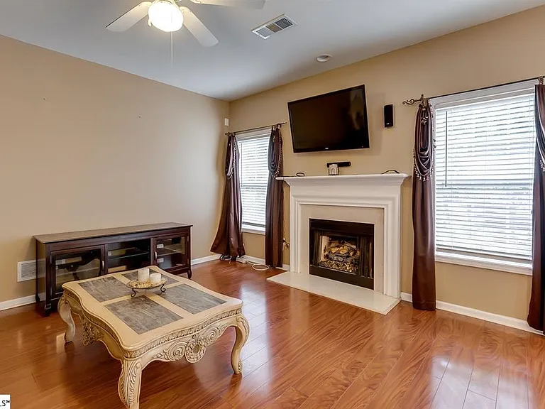 14 Farm Brook Way — Photo 5