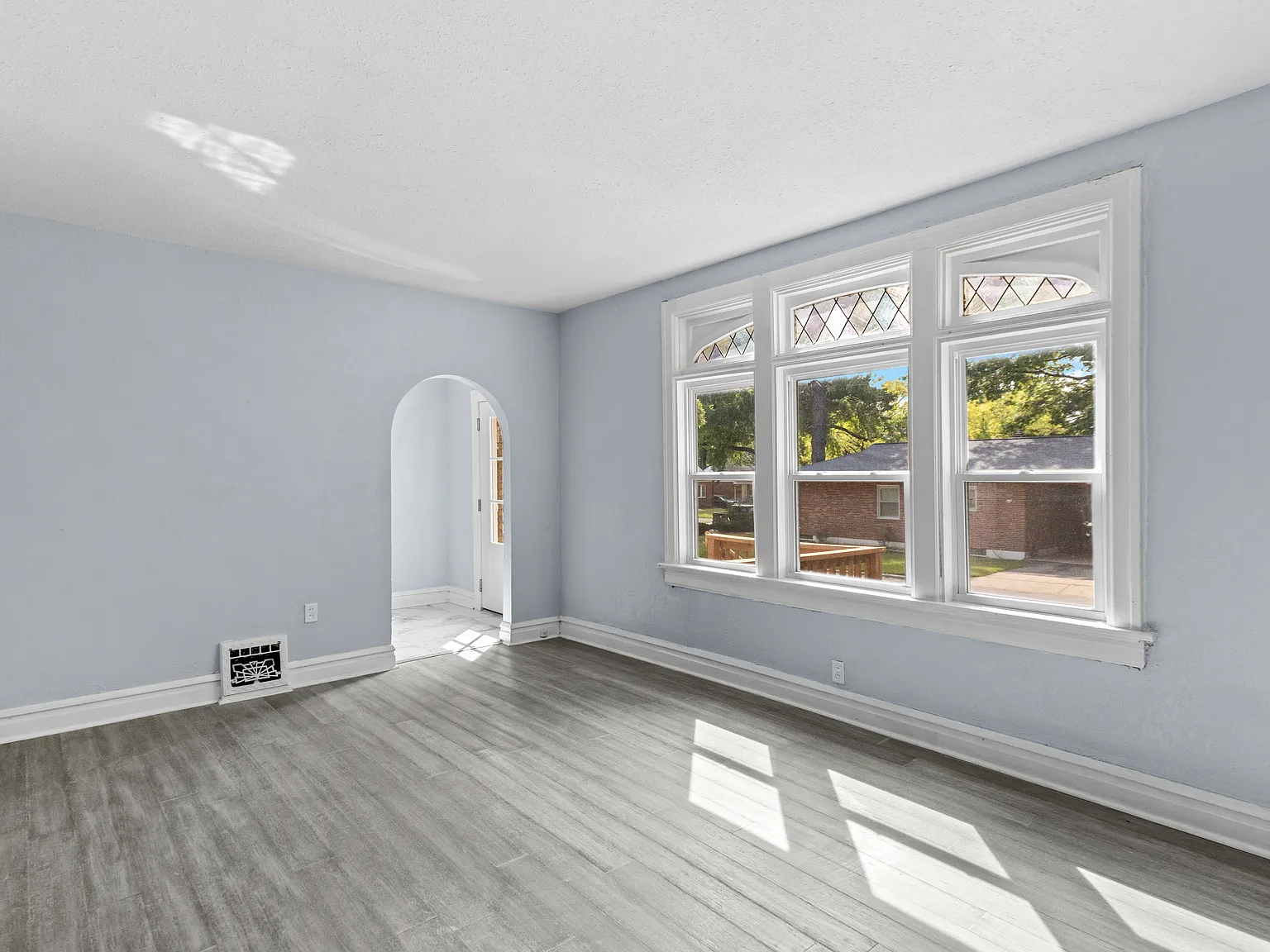 3 bed, 1500 sqft, $1,850 — Photo 3