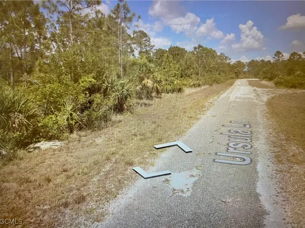 374 Ursula Ln, Lehigh Acres, FL 33972