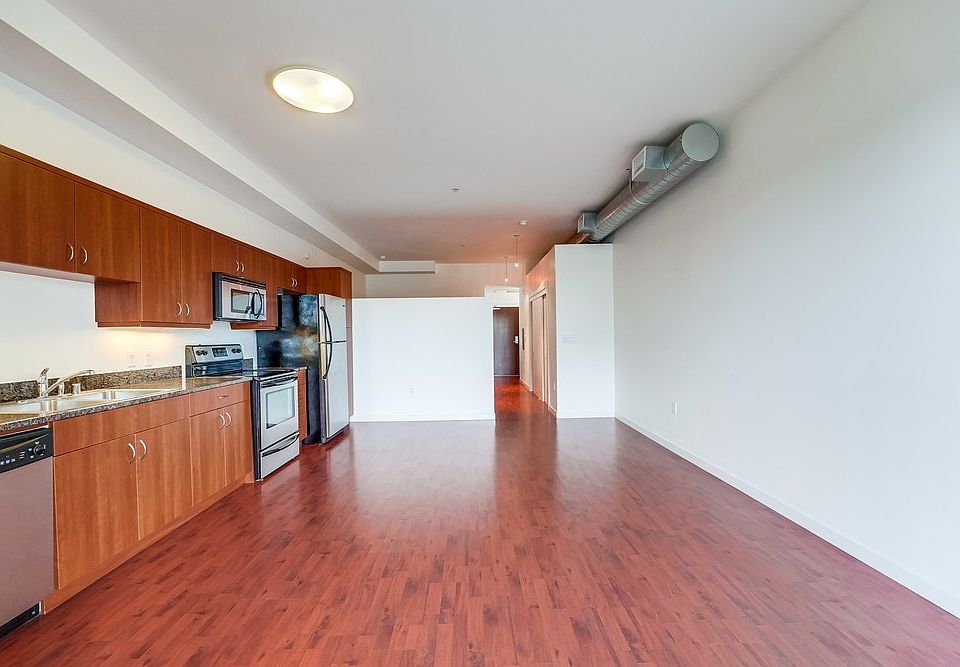 1st image of 889 Date St Unit 338