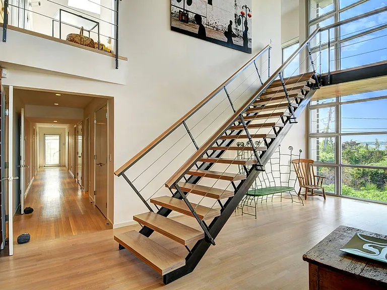 91 Dune Rd — Photo 2