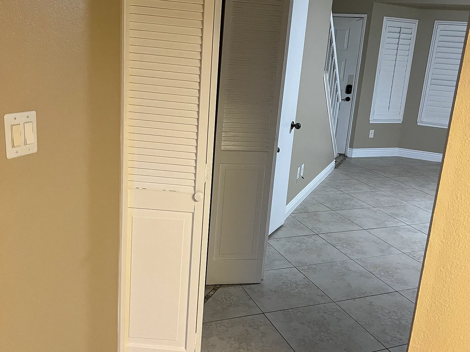 2 bed, 1.5 bath, 1006 sqft, $2,100 — Photo 4