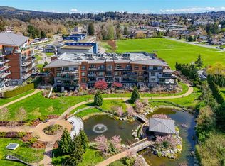 745 Travino Ln #304, Saanich, BC V8Z0E2