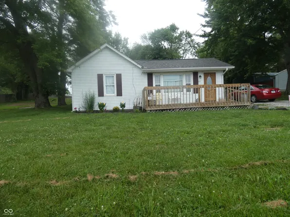 721 E Walnut St, Brownstown, IN 47220