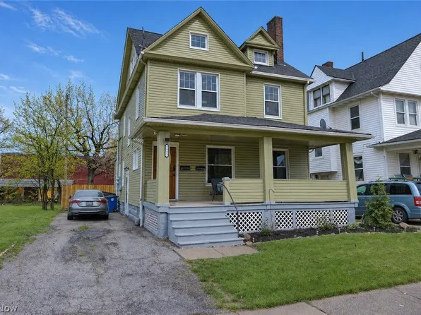 1453 W 107th St, Cleveland, OH 44102