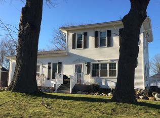 511 Chamberlain St, Flushing, MI 48433