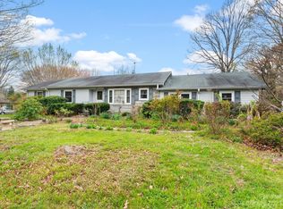 551 Asbury Rd, Candler, NC 28715