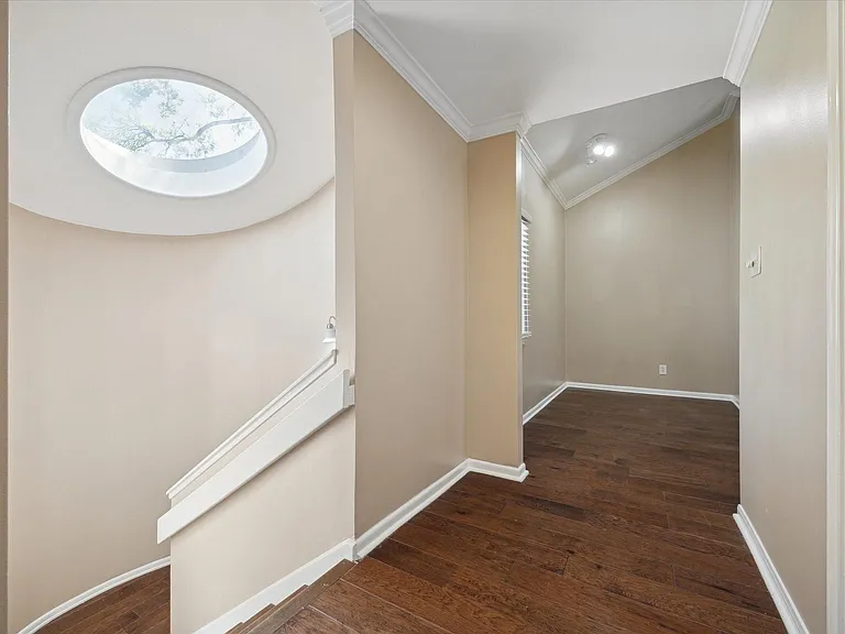 3302 Chris Dr — Photo 20