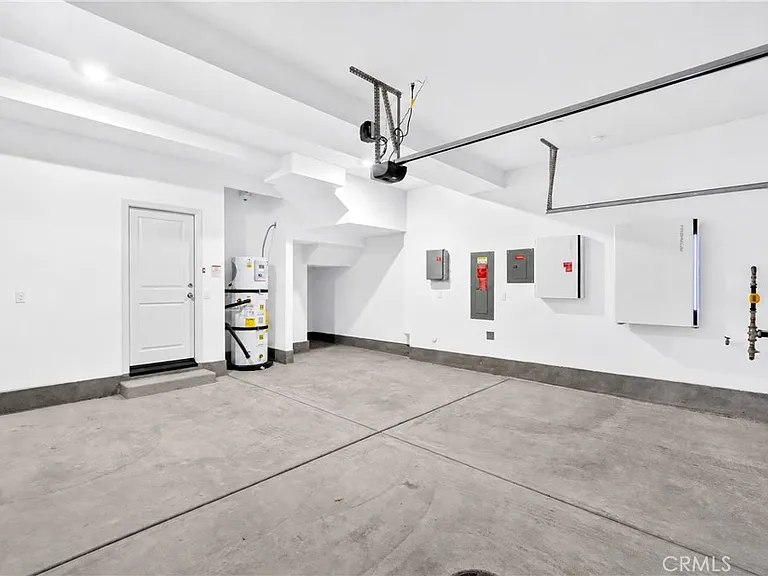 26901 Millerton St — Photo 27