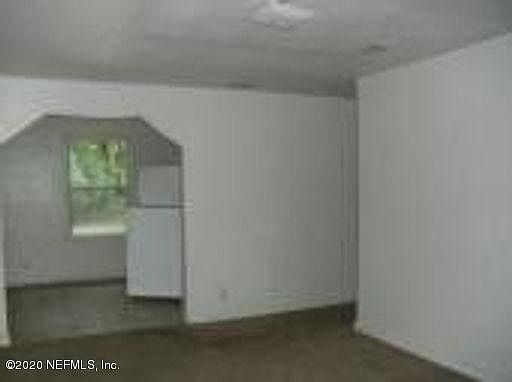 2nd image of 5035 Campenella Dr