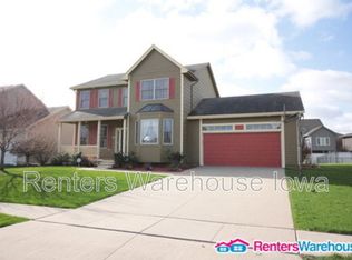6874 Dakota Dr, West Des Moines, IA 50266