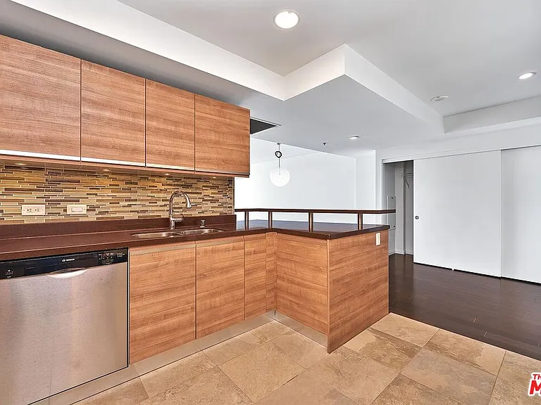 3785 Wilshire Blvd #2008 — Photo 11