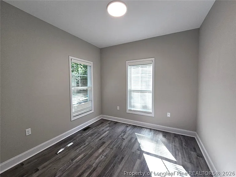 2123 Burnett Ave — Photo 35