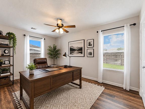 4th image of 15903 Arapaho Bend Ln