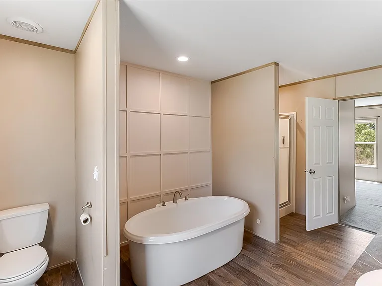 1310 Industrial Blvd — Photo 14