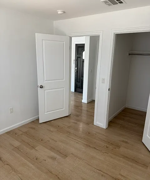 2243 N Continental Ave — Photo 9