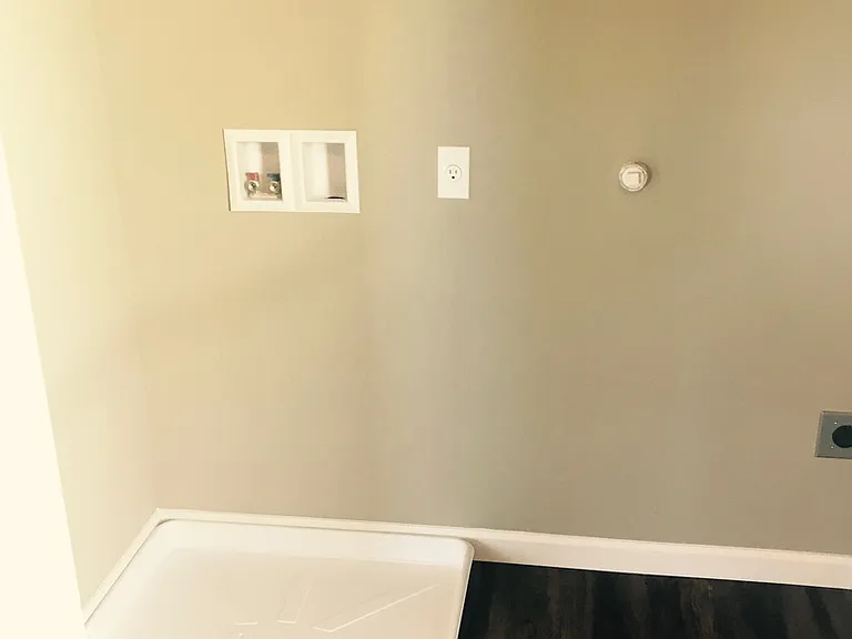 1420 - 1422 Marigold Dr. — Photo 15