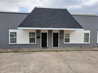 7004 Warwick Blvd, Newport News, VA 23607