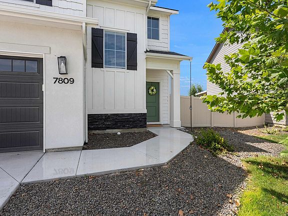 4th image of 7809 E Flyway St