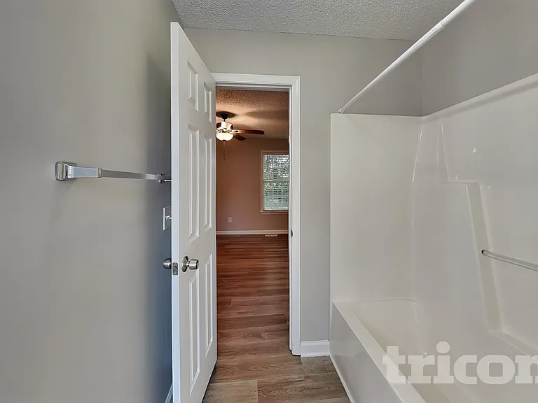 153 Cambridge Elm Dr — Photo 12