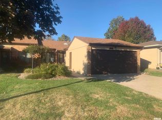 4237 26th Ave, Moline, IL 61265