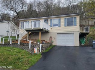 119 Cottage St, Honesdale, PA 18431