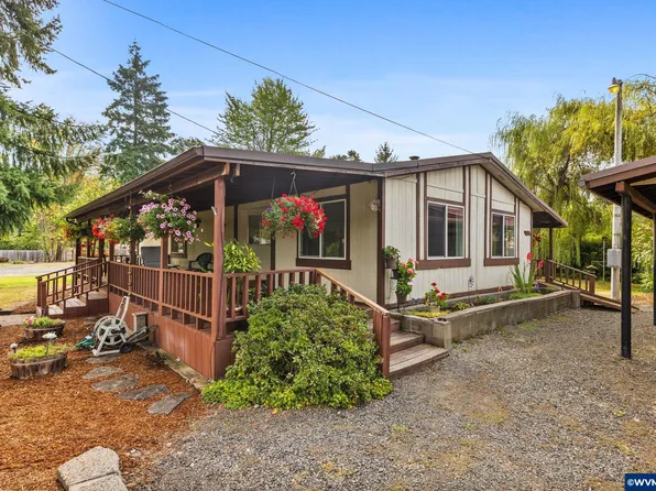 4003 Clark Mill Rd, Sweet Home, OR 97386