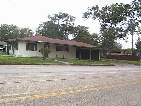2nd image of 1704 Detroit Ave