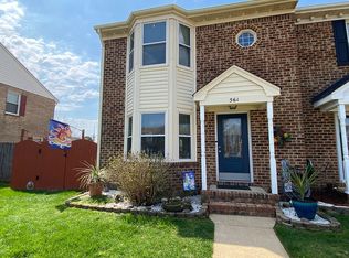 561 Mill Landing Rd, Chesapeake, VA 23322