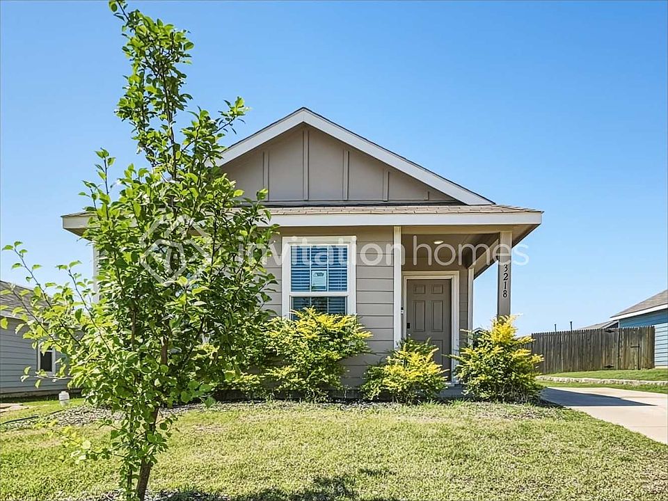 1st image of 3218 Crestone Dr