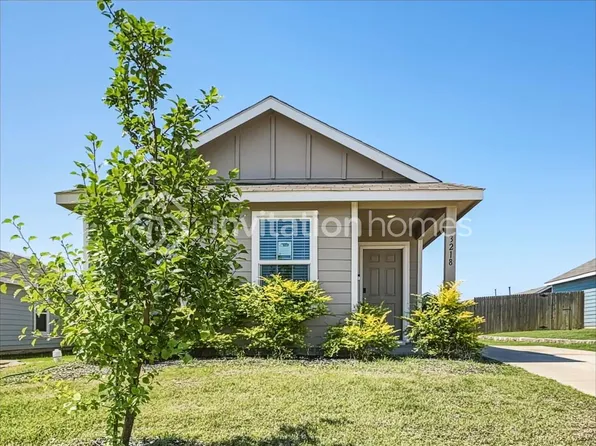 3218 Crestone Dr, Crandall, TX 75114