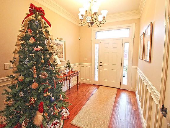 2nd image of 1512 Victoria Green Blvd