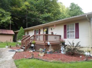389 Rice Branch Rd, Prestonsburg, KY 41653